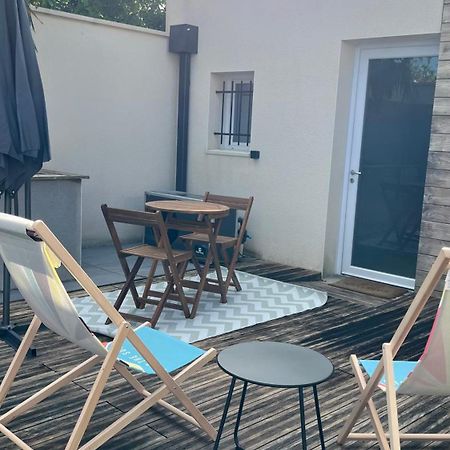 Studio Piscine Partagee Parking Securise Saint-Yrieix-sur-Charente エクステリア 写真