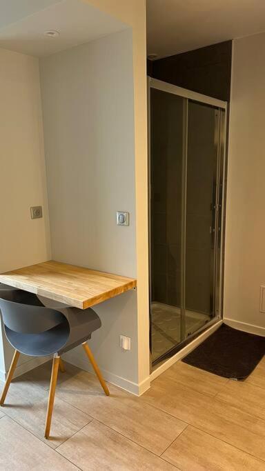 Studio Piscine Partagee Parking Securise Saint-Yrieix-sur-Charente エクステリア 写真