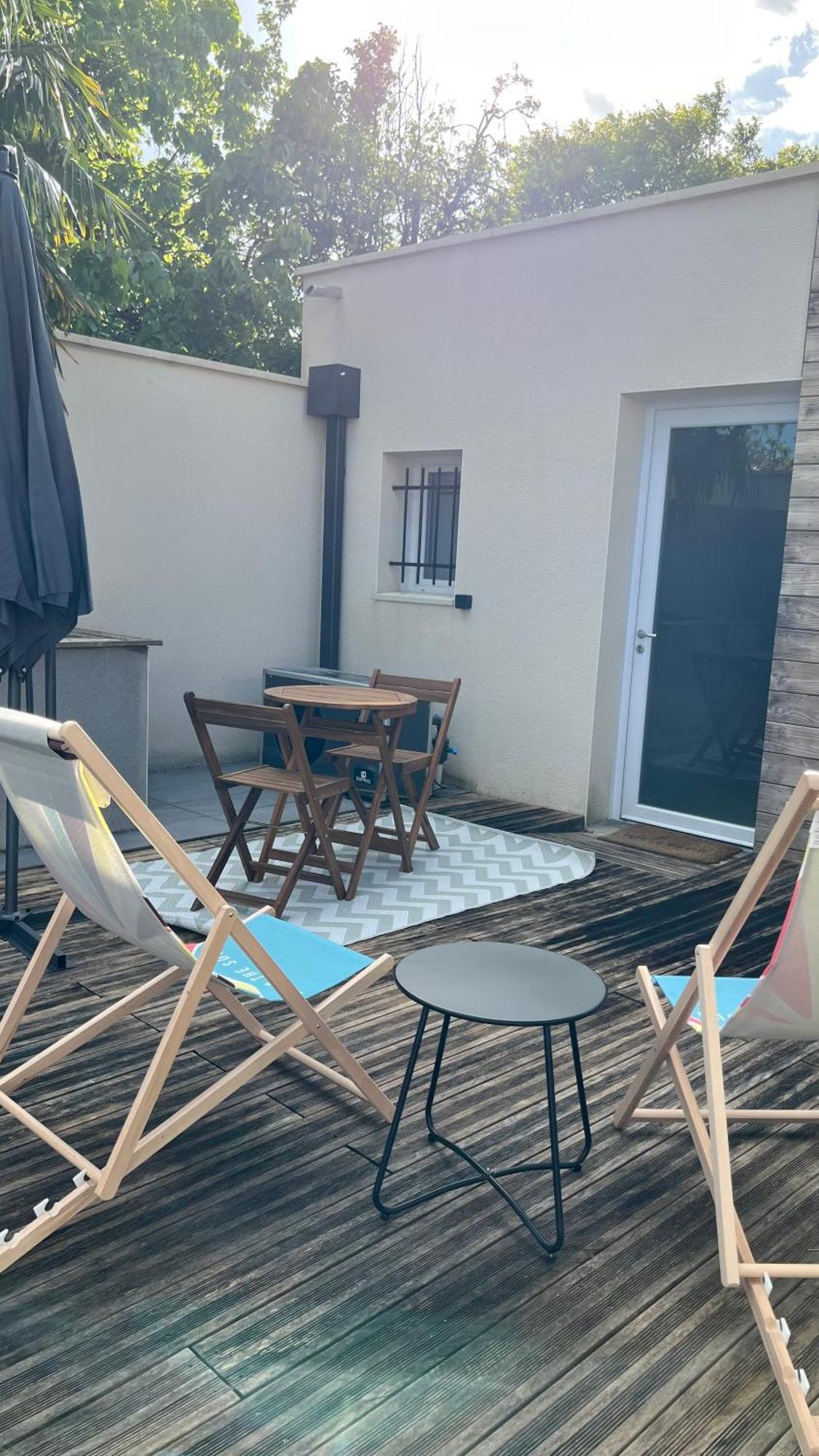 Studio Piscine Partagee Parking Securise Saint-Yrieix-sur-Charente エクステリア 写真